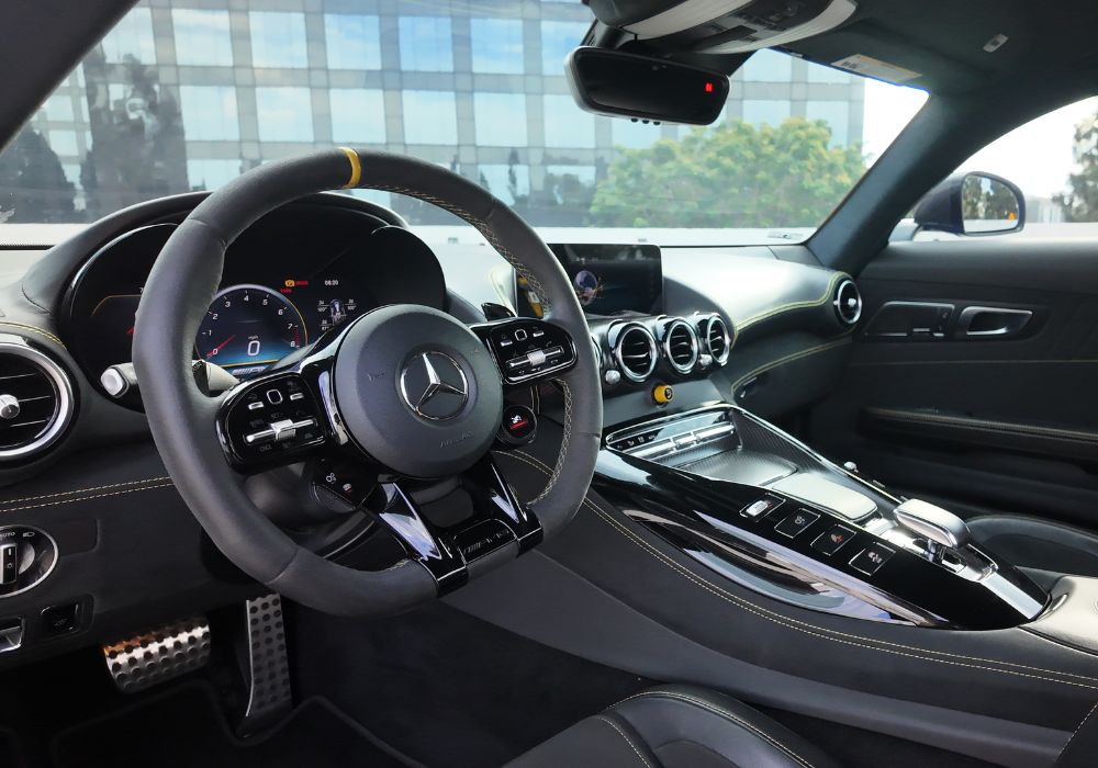 Mercedes-Benz AMG GTR | Corsanova Motors Car rentals