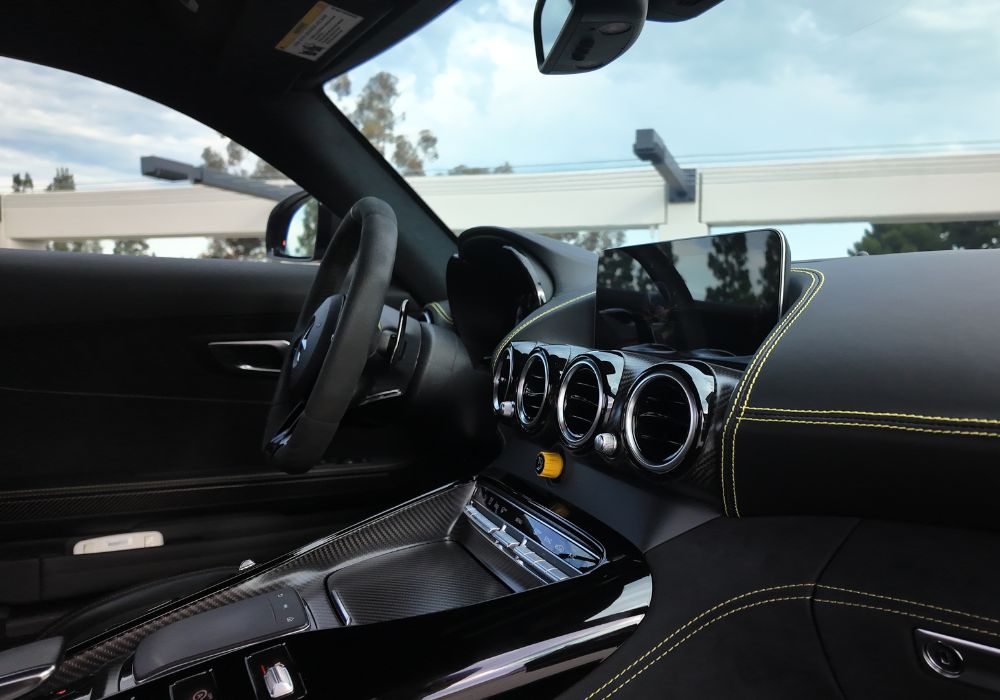 Mercedes-Benz AMG GTR | Corsanova Motors Car rentals