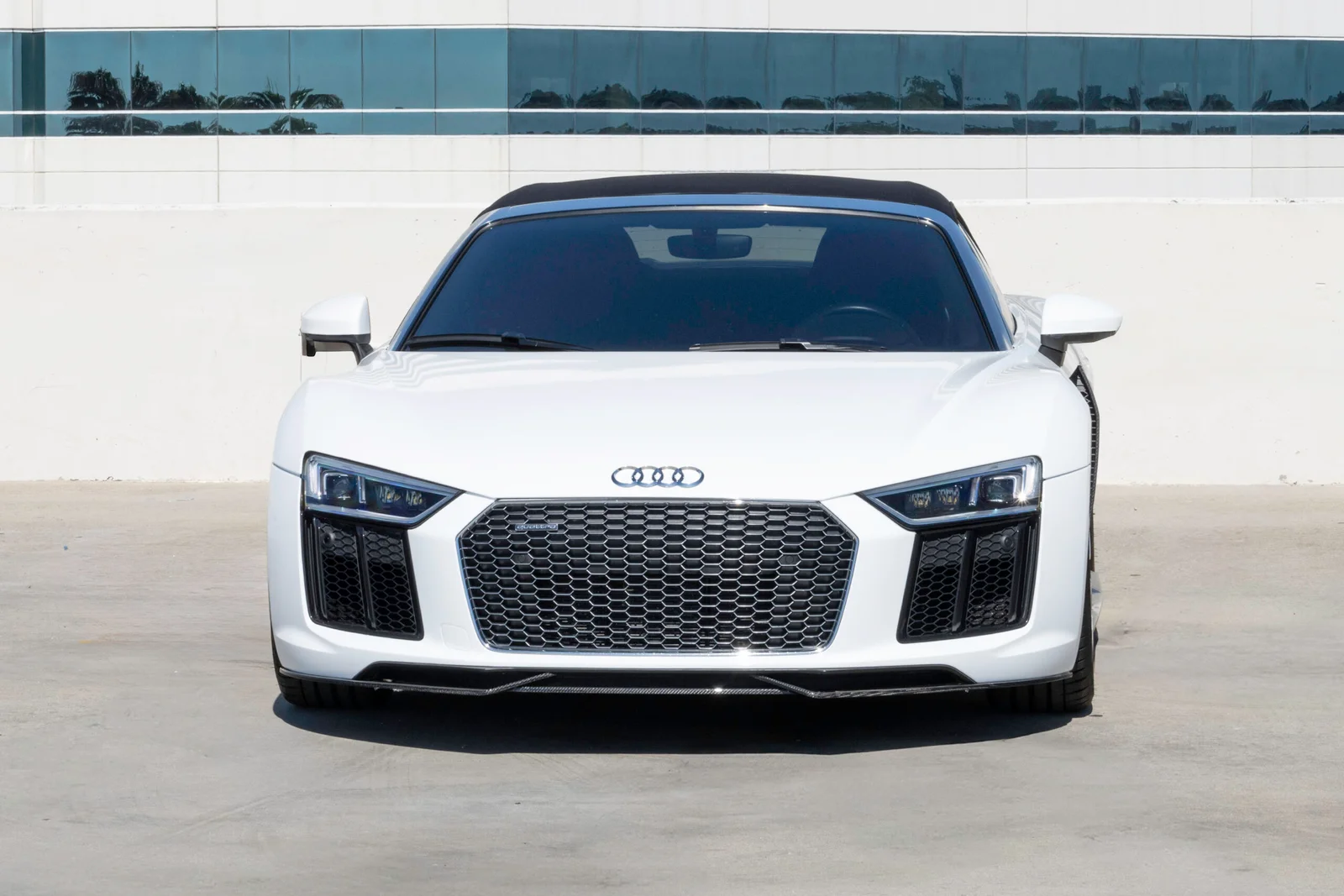 Audi R8 Spyder V10 | Corsanova Motors