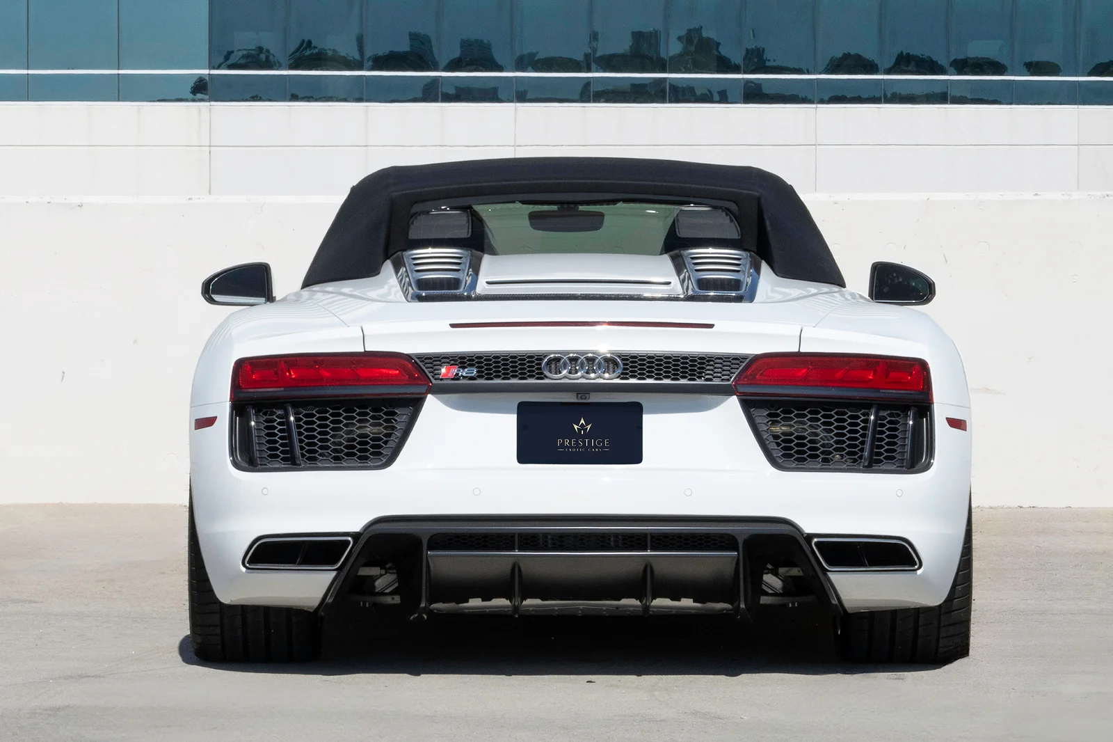 Audi R8 Spyder V10 | Corsanova Motors